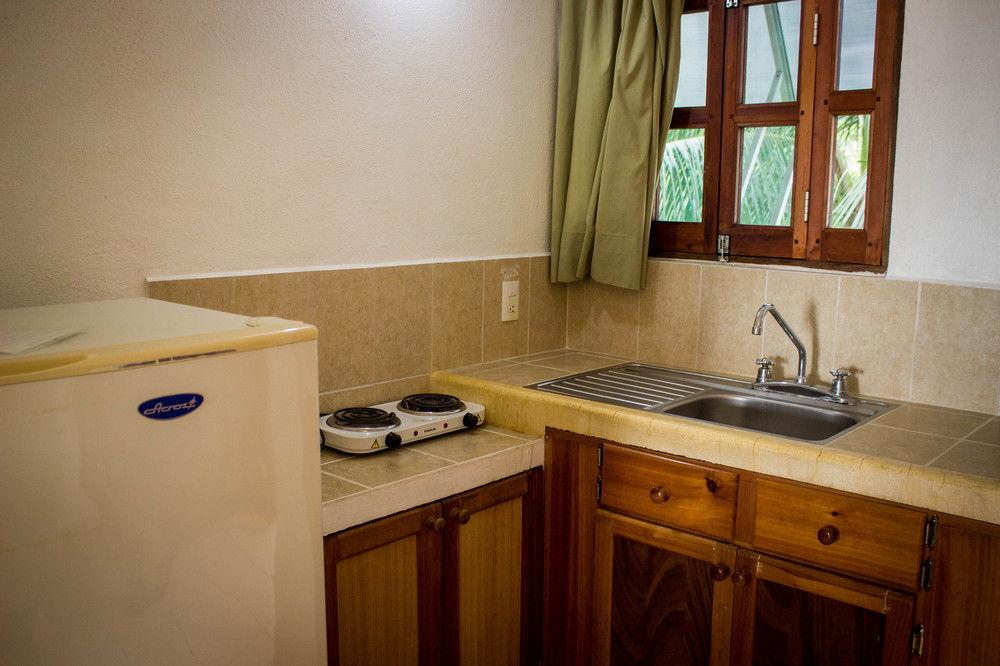 Hotel & Suites Punta Esmeralda Пуерто Ескондидо Екстериор снимка