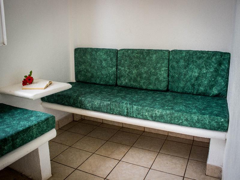 Hotel & Suites Punta Esmeralda Пуерто Ескондидо Екстериор снимка